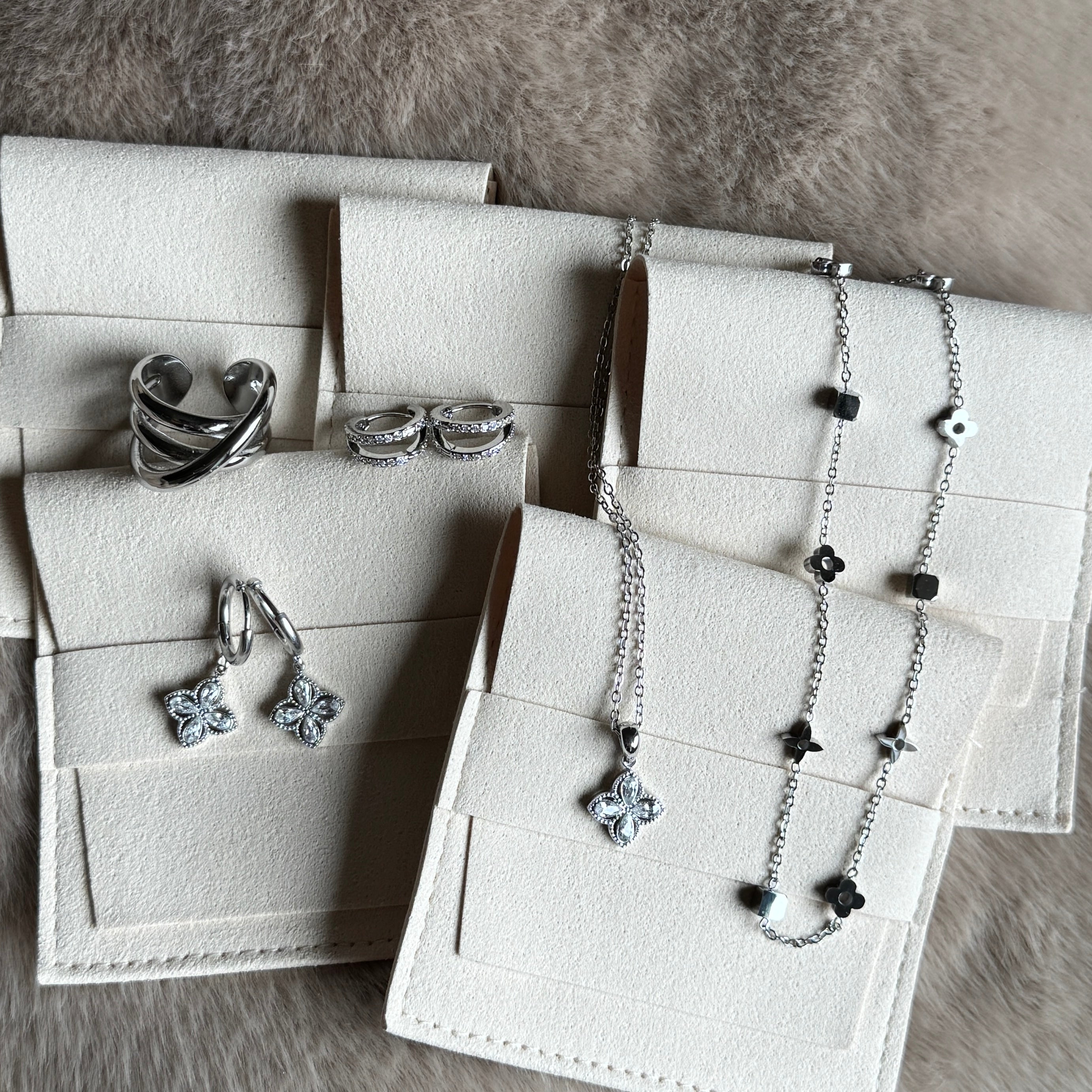 Mystery Box – Schmuck Überraschungsbox (Small | Medium | Large | Xtra Large)
