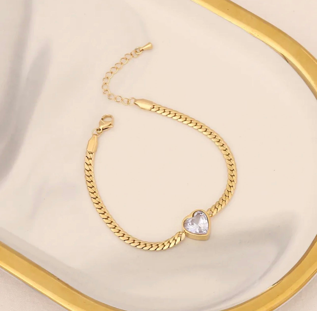 Golden Heart Shine – Edelstahl Armband & Halskette mit Zirkonia-Herz (einzeln oder als Set)