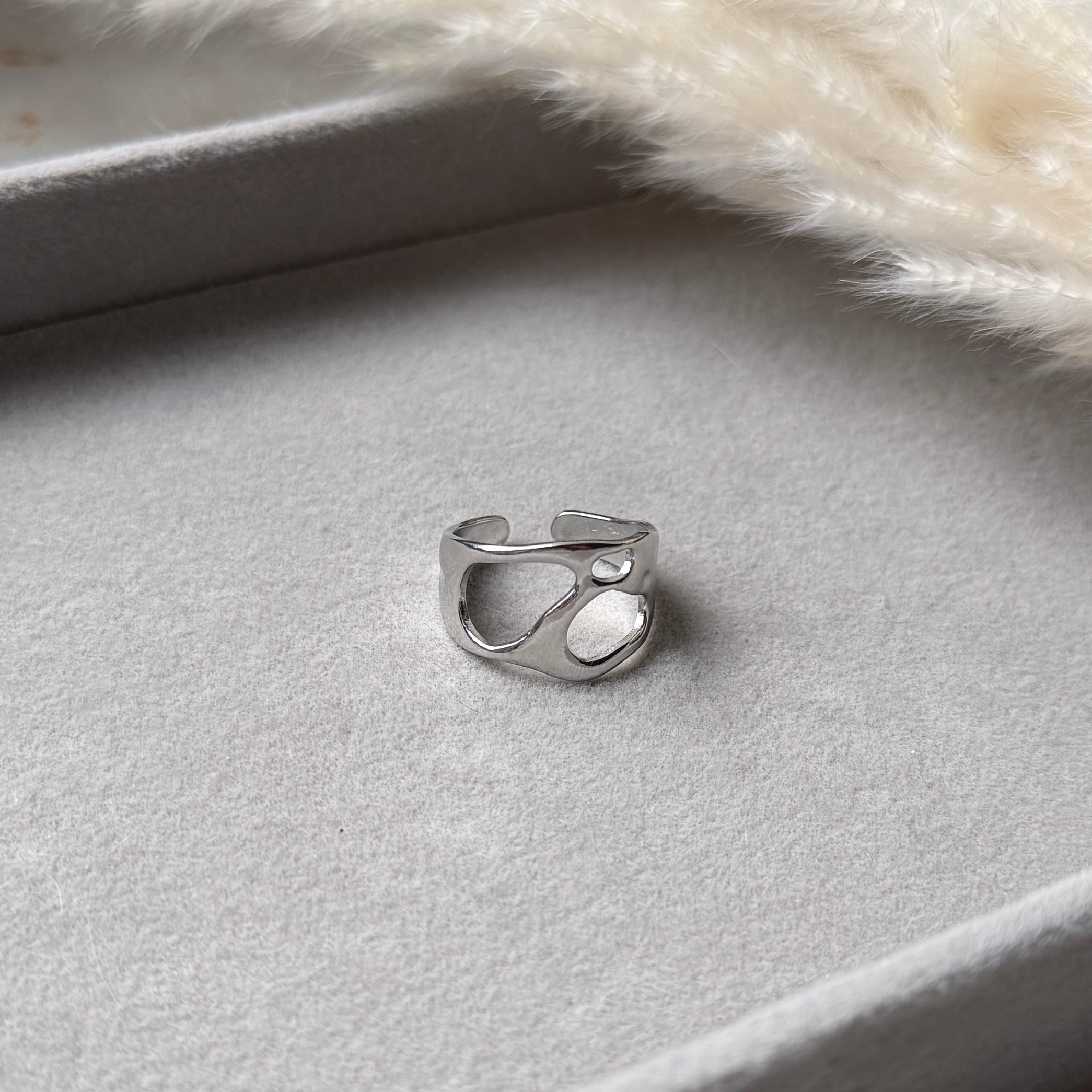 Auror Flow – Verstellbarer Ring aus Edelstahl in Silber