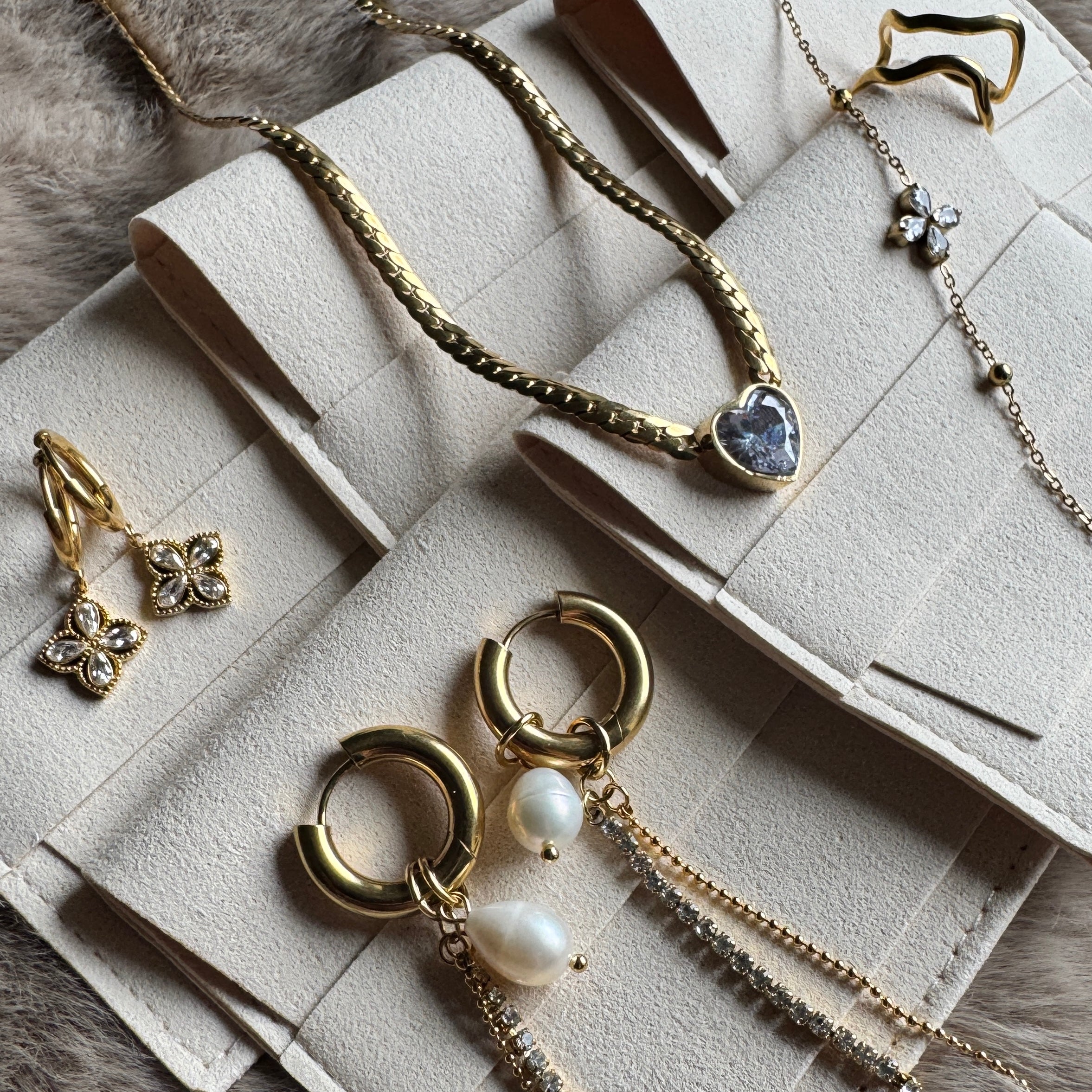 Mystery Box – Schmuck Überraschungsbox (Small | Medium | Large | Xtra Large)