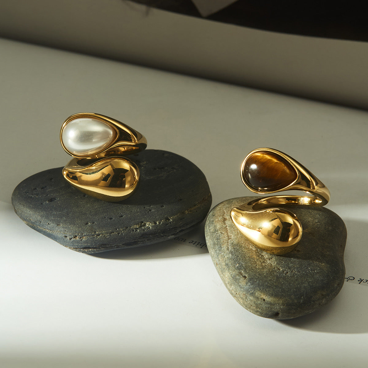 Fluid Shape Statement Ring – Organischer Edelstahlring