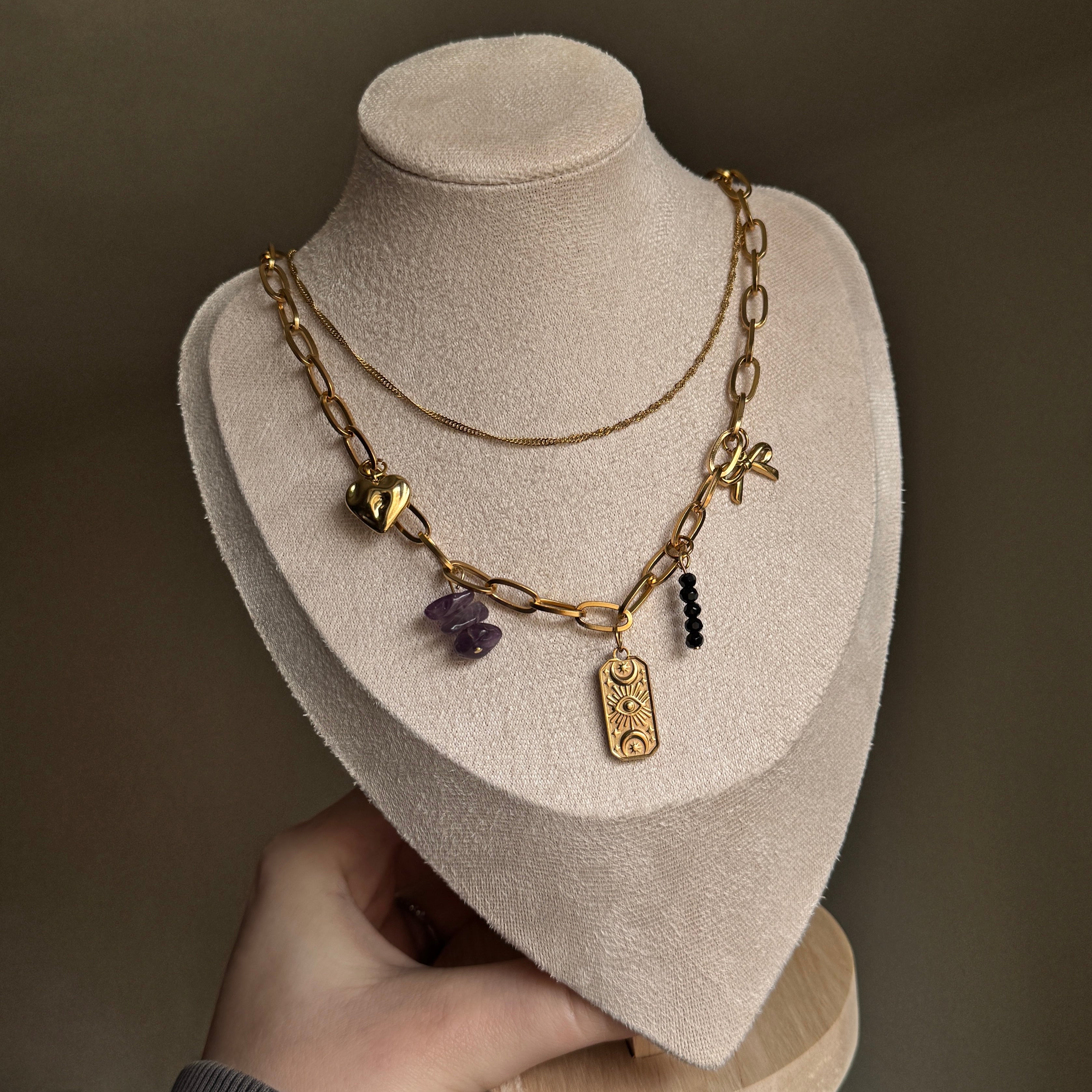 Celestial Glow – Statement Gliederkette mit Herz, Amethyst & Mystic Eye Charm | Layering Look