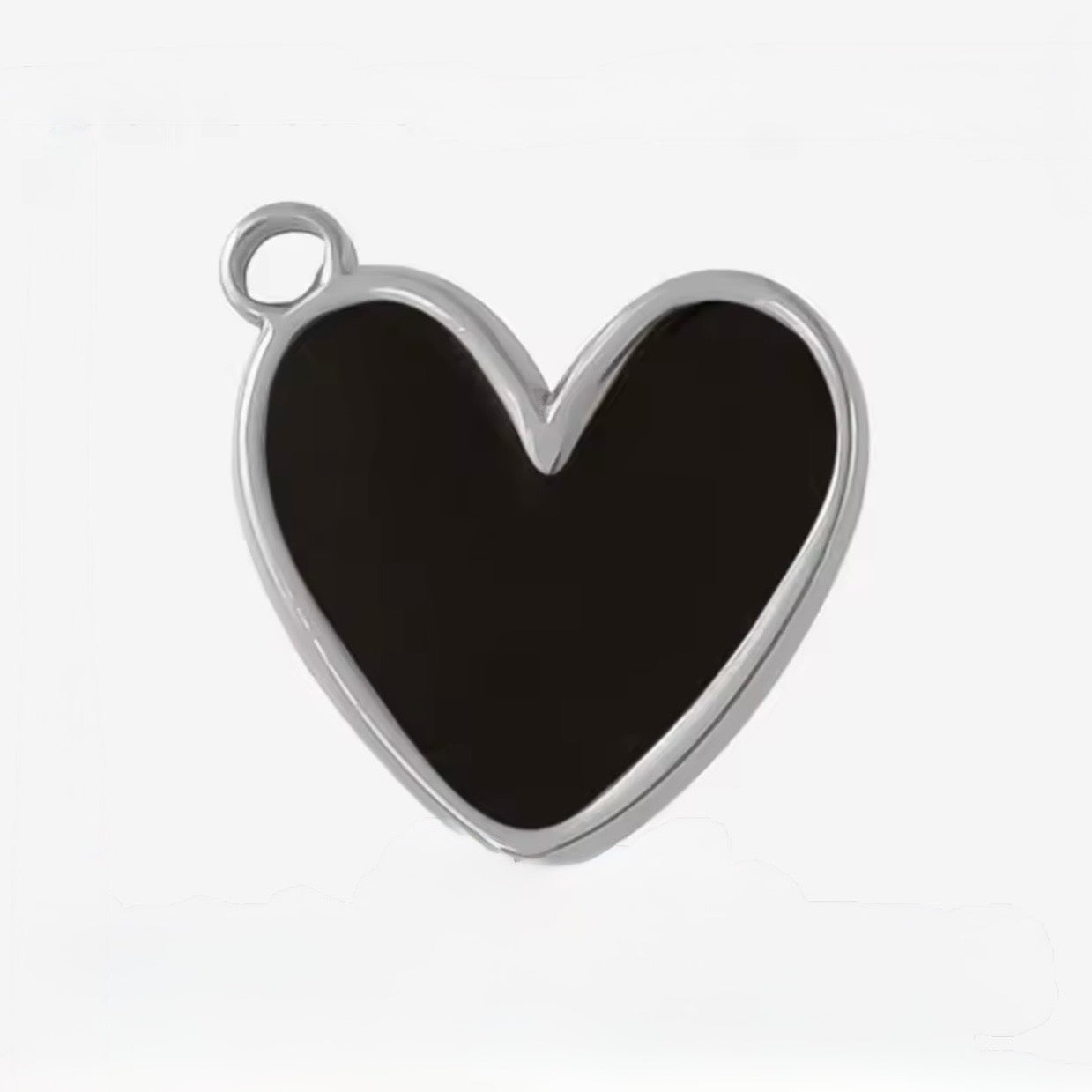 Midnight Heart – Schwarzer Herz-Charm aus Edelstahl