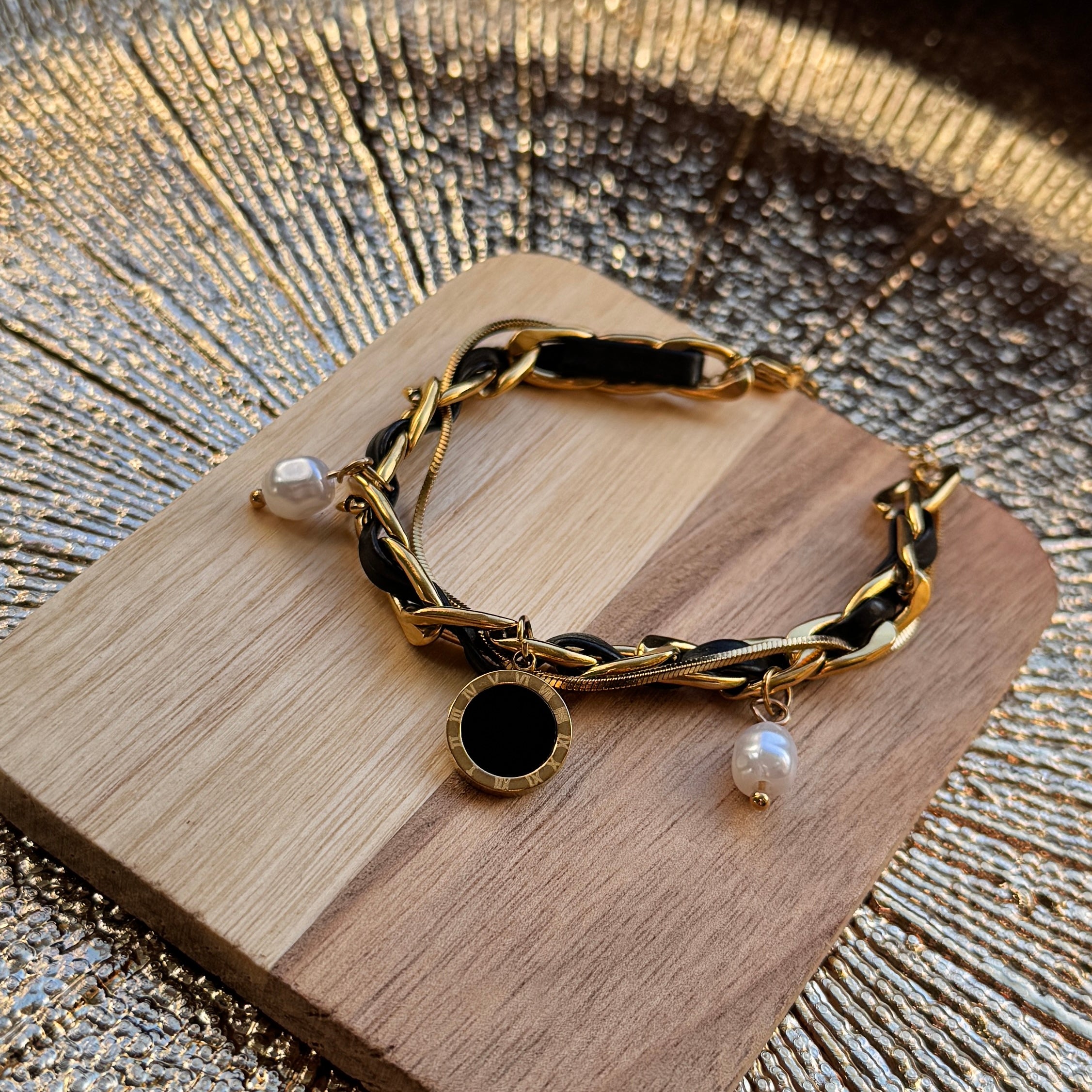 Golden Shadow – Gliederarmband in Gold & Schwarz