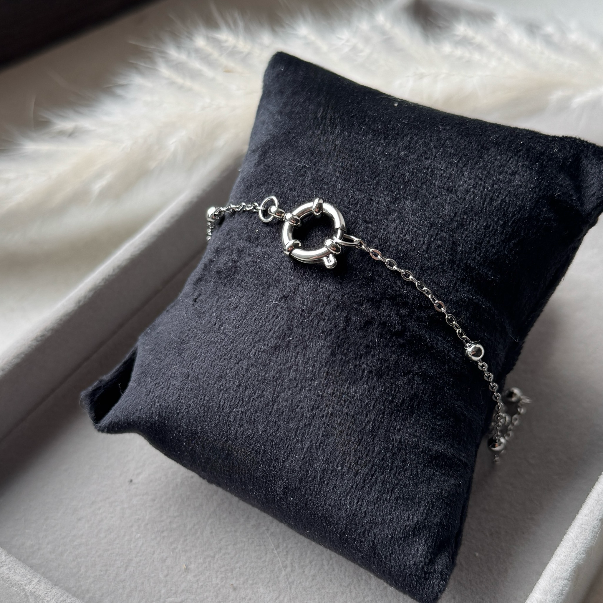 Beaded Grace – Filigrane Schmuckbasis Armband für Charm-Bar | Silber