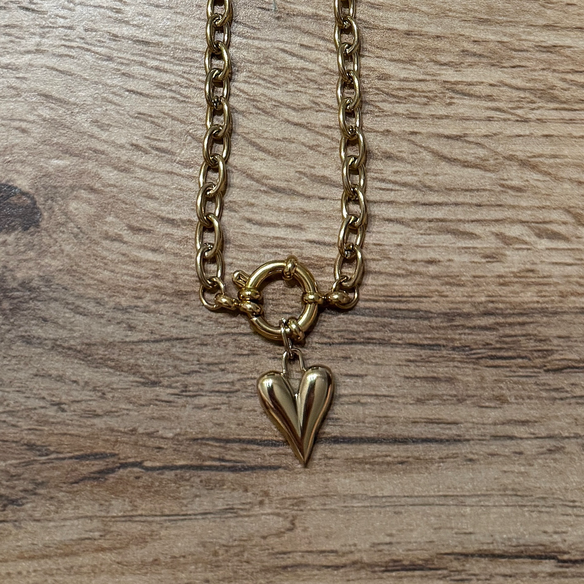 Double Flame – Charm-Anhänger mit Flammenherz-Design | Gold