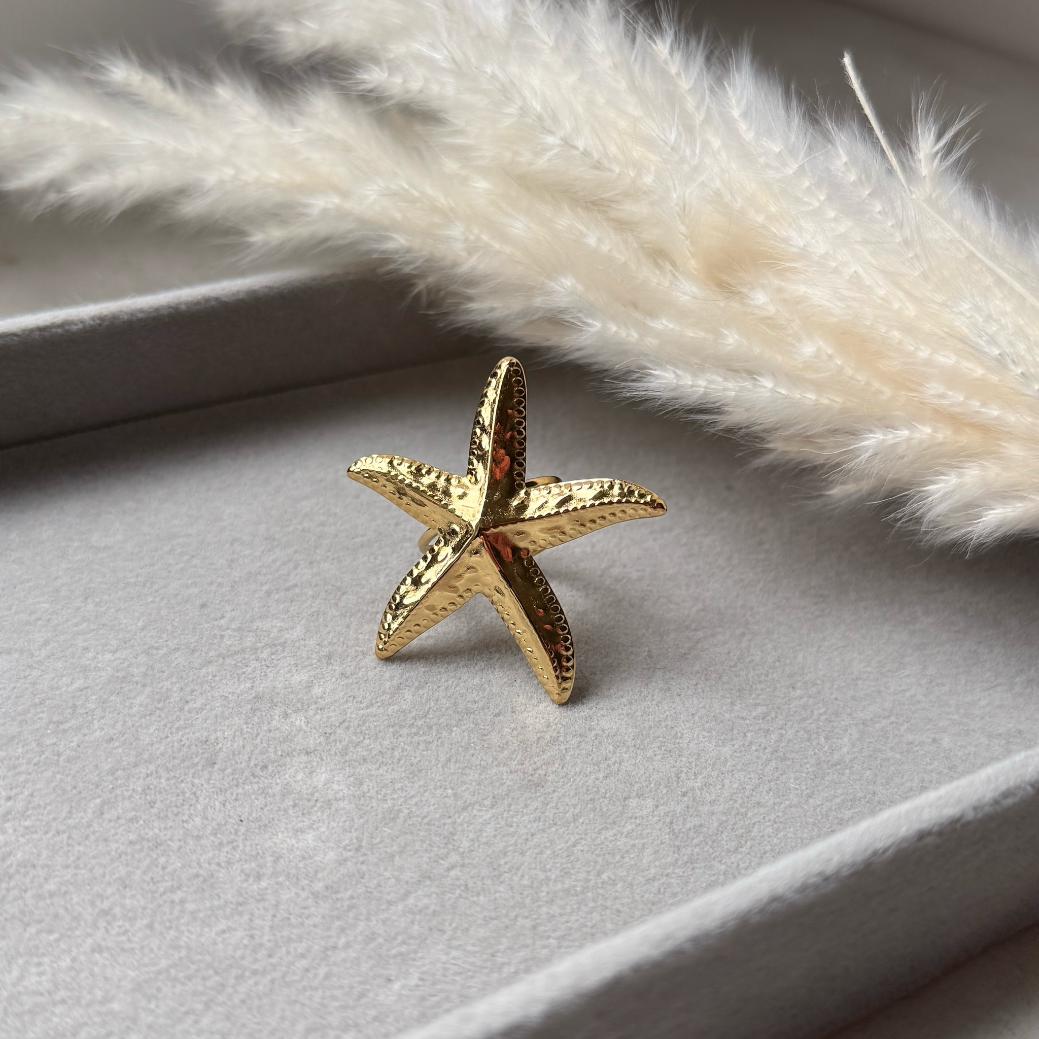 Golden Starfish – Klassischer Seestern-Ring