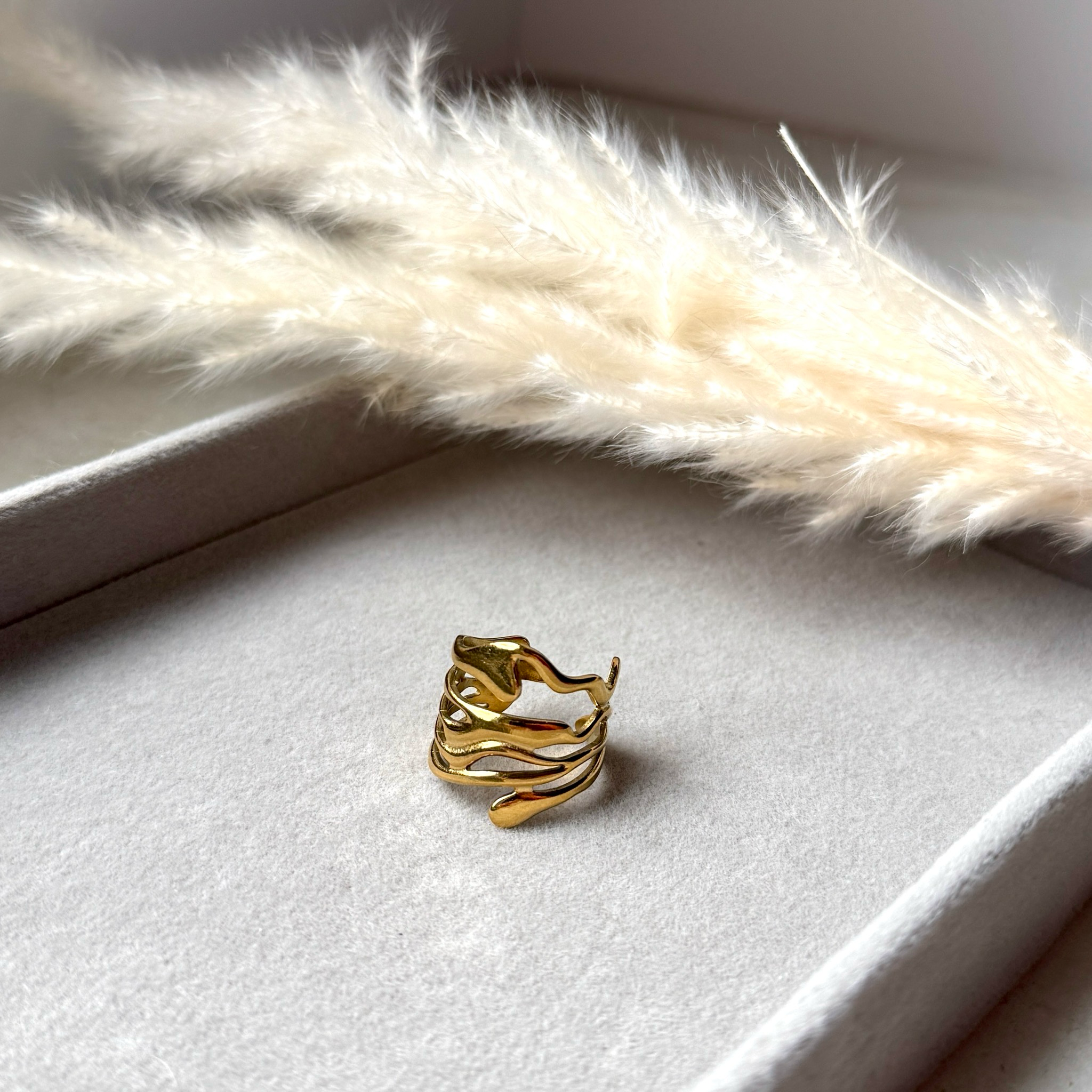 Golden Waves - Goldener Wellen-Ring