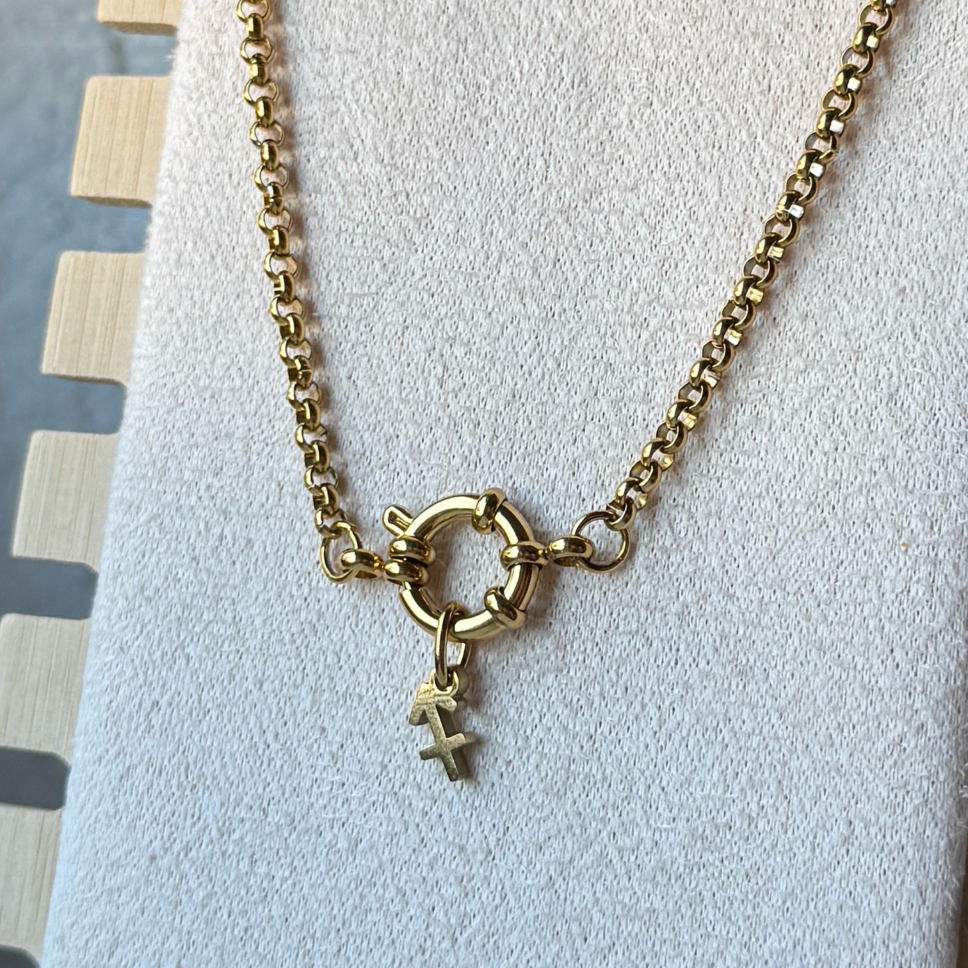 Zodiac Soul – Sternzeichen-Charm aus Edelstahl | Gold