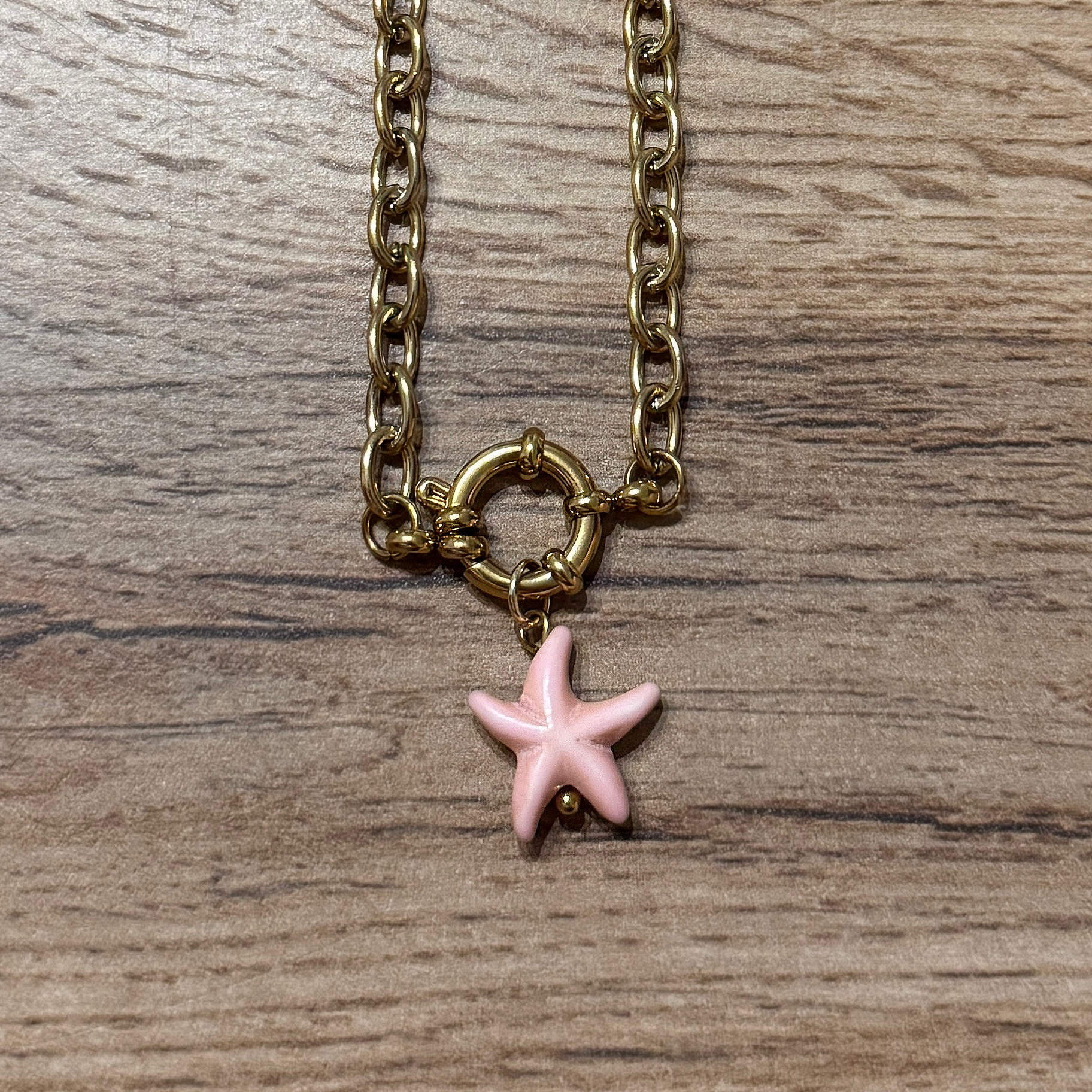 Pink Star – Seestern Charm-Anhänger in Rosa