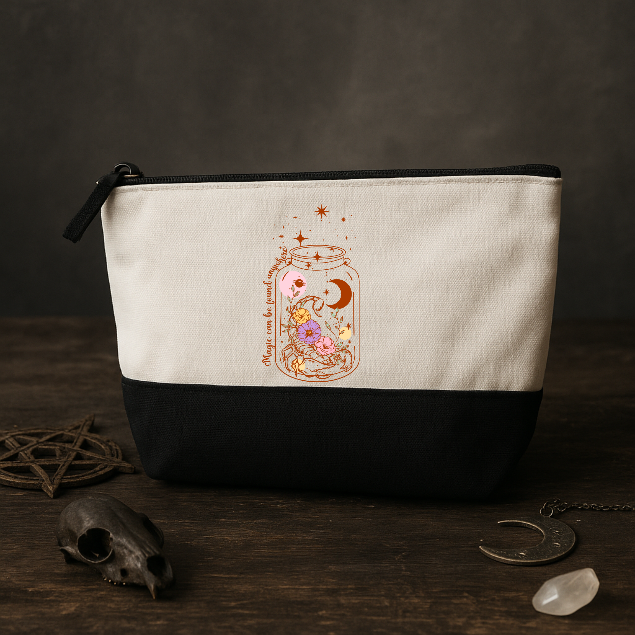 Magic in a Jar – Kosmetiktasche mit Zauberglas & Spruch